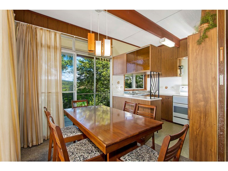 166 Copacabana Drive, Copacabana NSW 2251