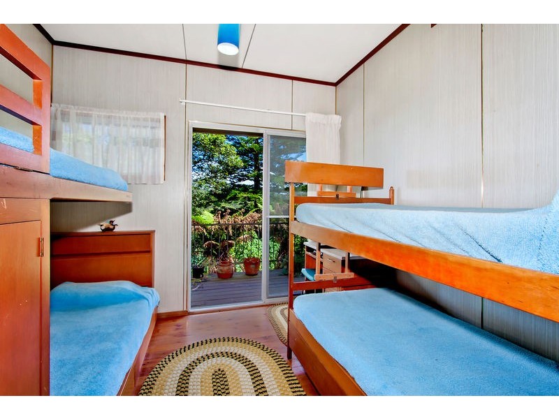 166 Copacabana Drive, Copacabana NSW 2251