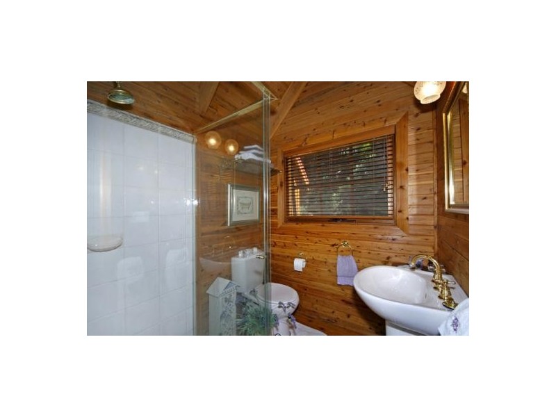 131 Del Mar Drive, Copacabana NSW 2251