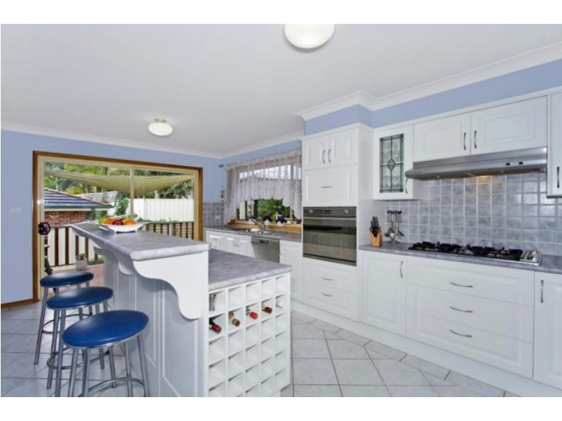 42 Molsten Avenue, Tumbi Umbi NSW 2261