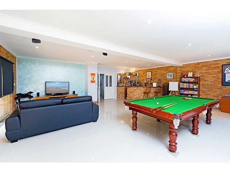 71 Bateau Bay Road, Bateau Bay NSW 2261