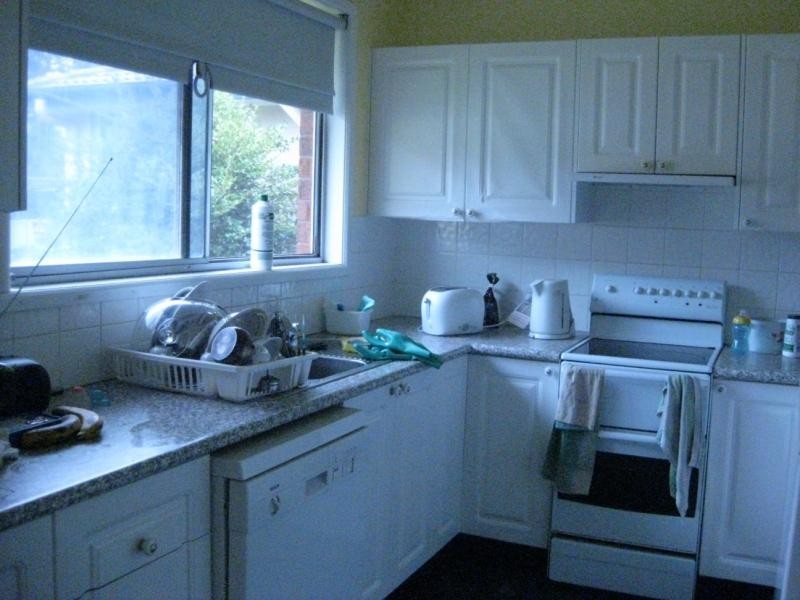 4 John Street, Forresters Beach NSW 2260