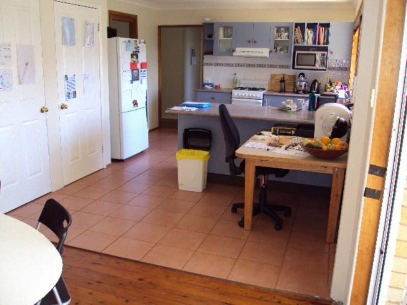 178 Hillside Rd, Avoca Beach NSW 2251