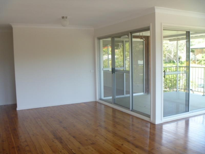 4 Veness Close, Macmasters Beach NSW 2251