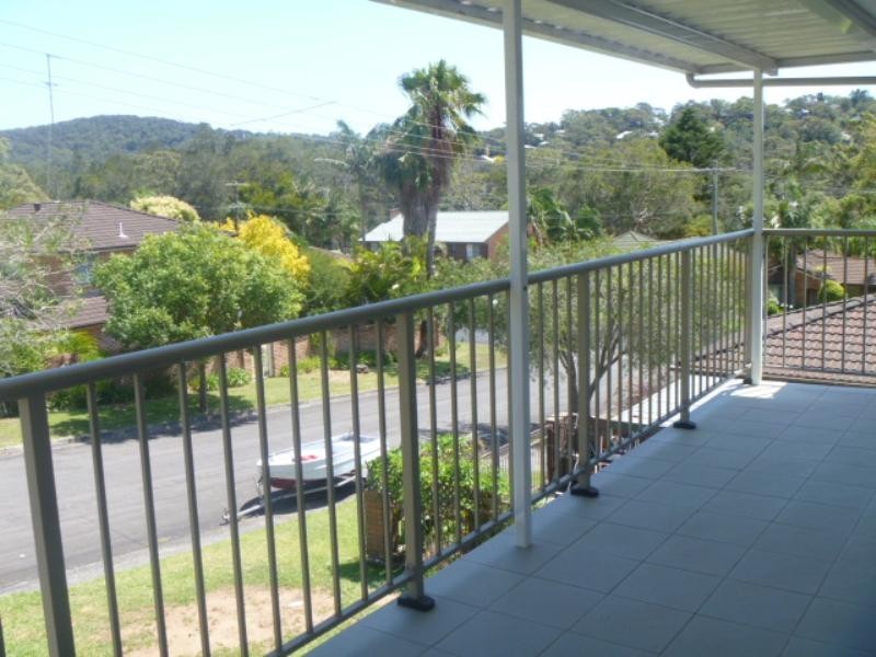 4 Veness Close, Macmasters Beach NSW 2251