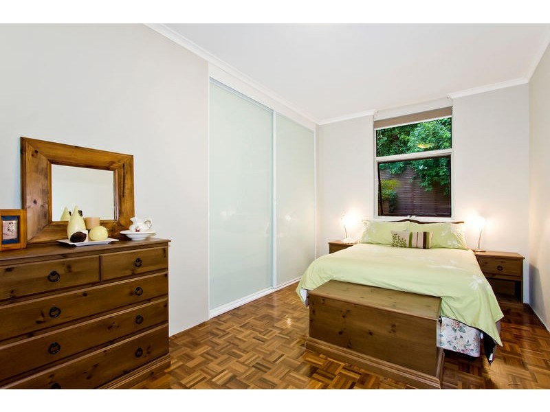 121 Lake Shore Drive, North Avoca NSW 2260