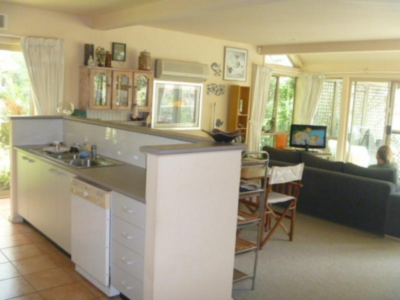 1/27B Ascot Avenue, Avoca Beach NSW 2251