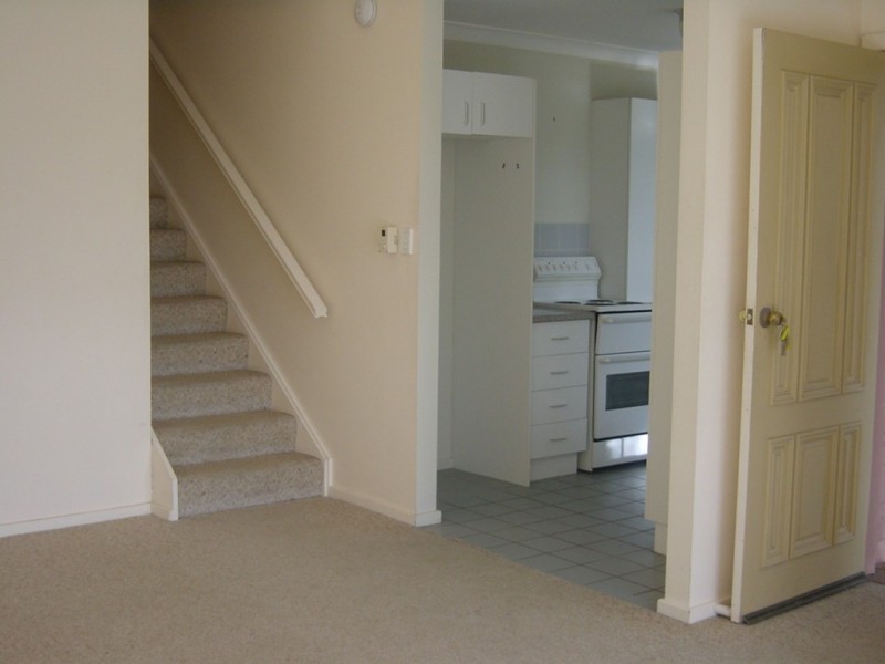 2/106 Riviera Avenue, Terrigal NSW 2260