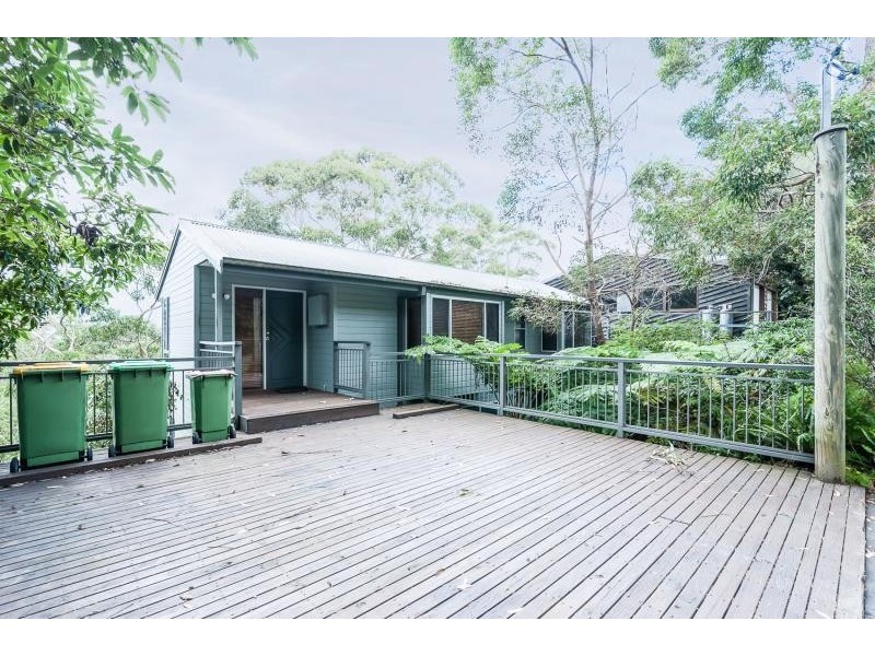 51 Surf Rider Avenue, North Avoca NSW 2260