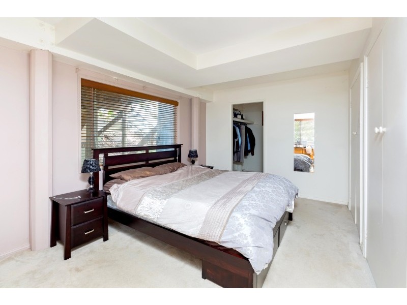 49 Easter Parade, North Avoca NSW 2260