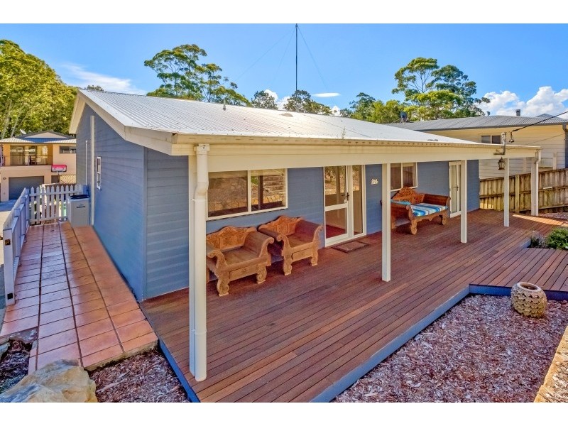 19 Reynolds Road, Avoca Beach NSW 2251