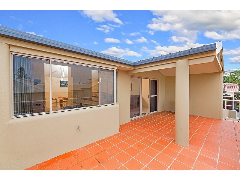 3/10 Campbell Crescent, Terrigal NSW 2260
