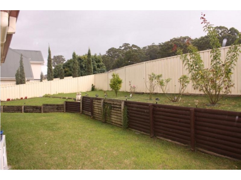 1 Bannister Drive, Erina NSW 2250