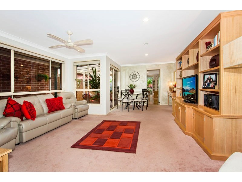 8b Kings Avenue, Terrigal NSW 2260