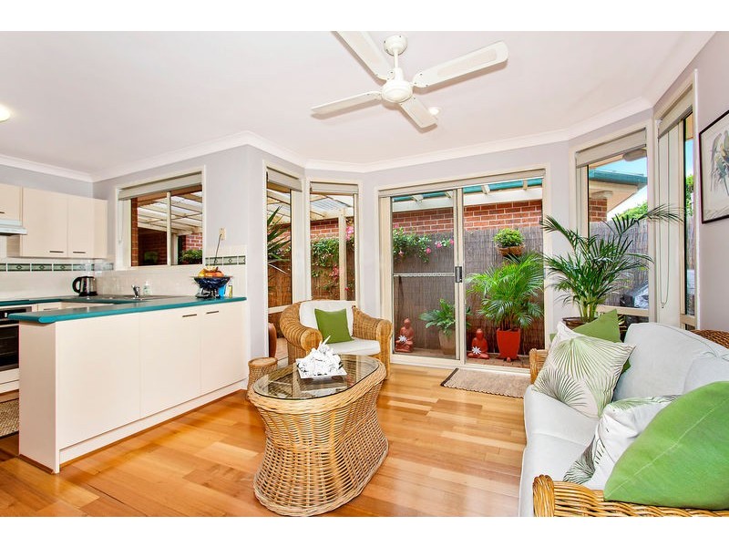 8b Kings Avenue, Terrigal NSW 2260