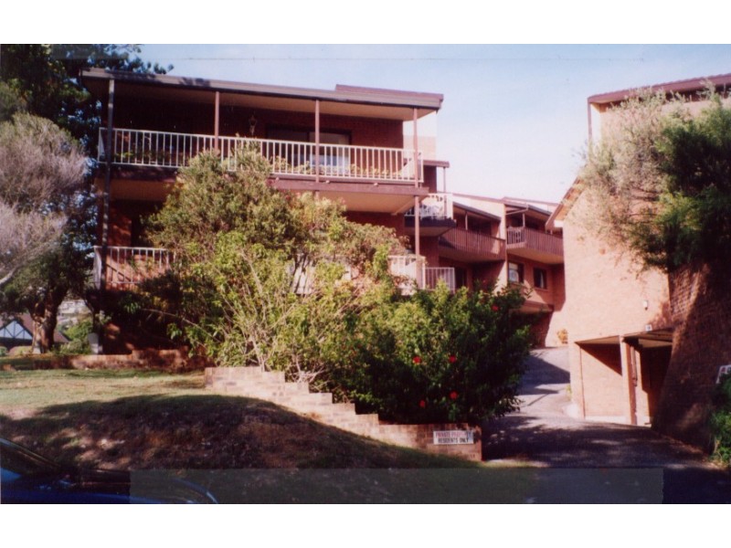 10/15 Kurrwyba Avenue, Terrigal NSW 2260