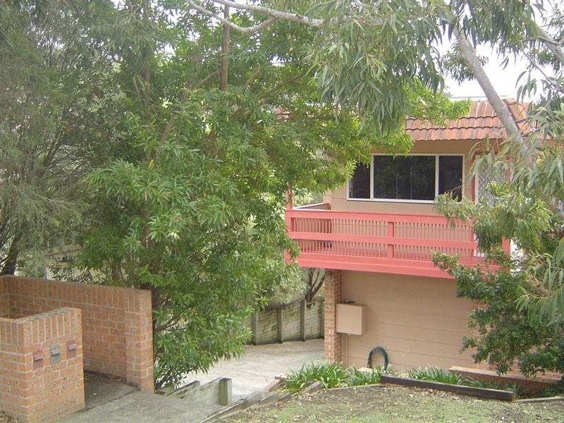 2/13 Whiting Avenue, Terrigal NSW 2260