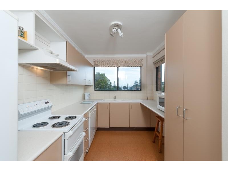 5/13 Campbell Crescent, Terrigal NSW 2260