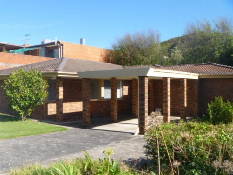 10 Tall Timbers Road, Wamberal NSW 2260