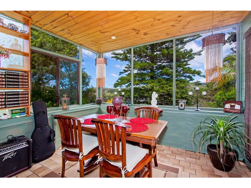 168 Copacabana Drive, Copacabana NSW 2251