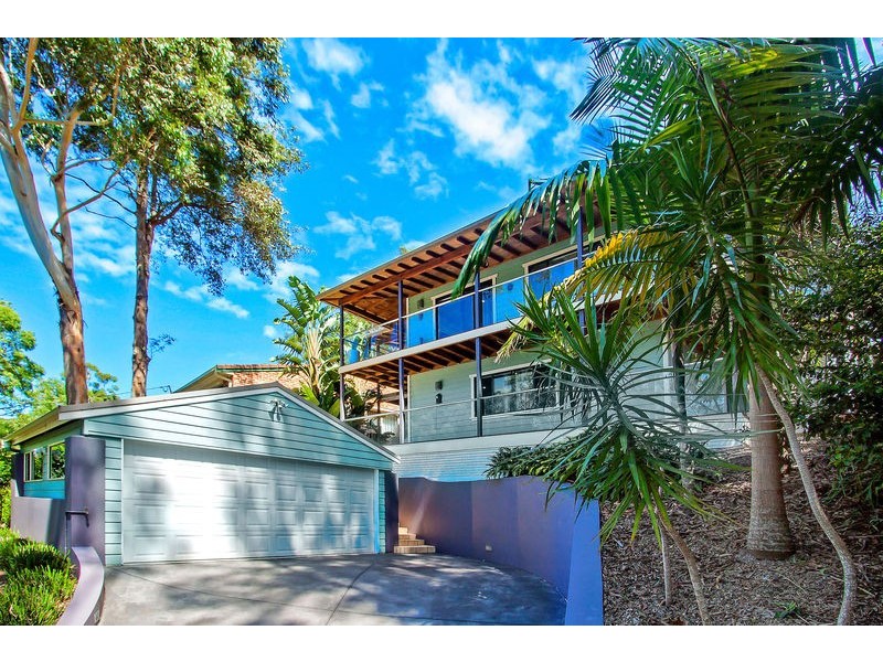 69 Lake Shore Drive, North Avoca NSW 2260