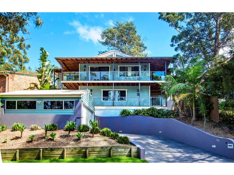 69 Lake Shore Drive, North Avoca NSW 2260