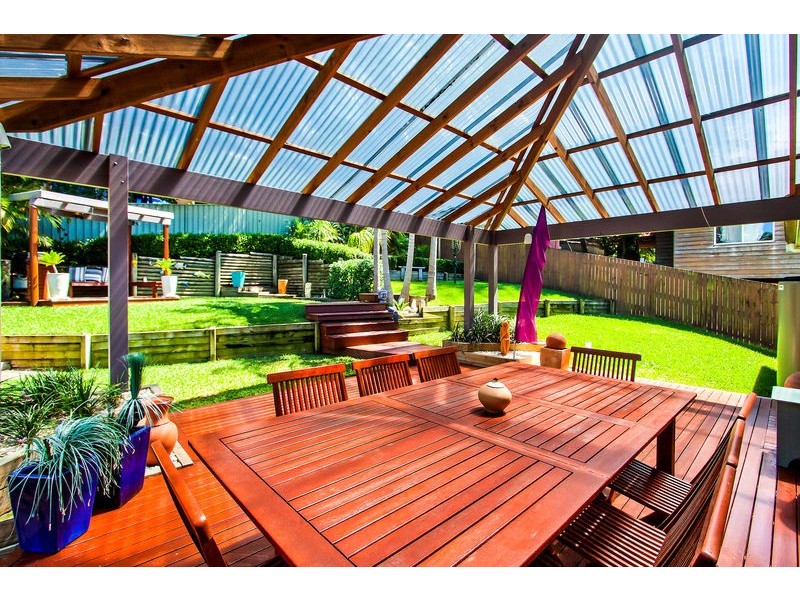 69 Lake Shore Drive, North Avoca NSW 2260