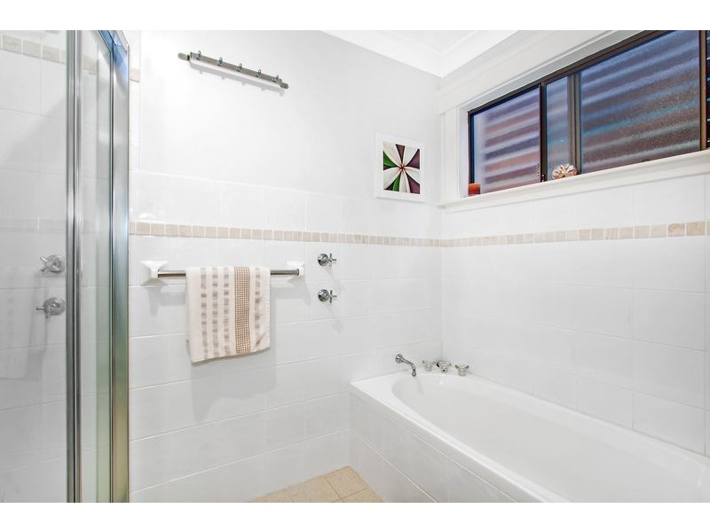 69 Lake Shore Drive, North Avoca NSW 2260