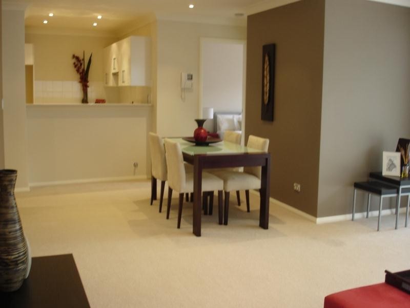 2/13-15 Moore Street, West Gosford NSW 2250