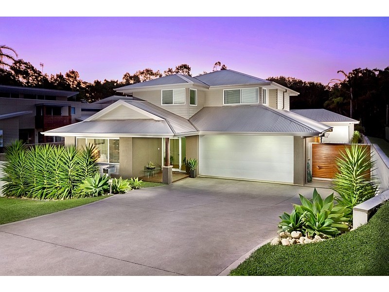 9 Tramway Road, North Avoca NSW 2260