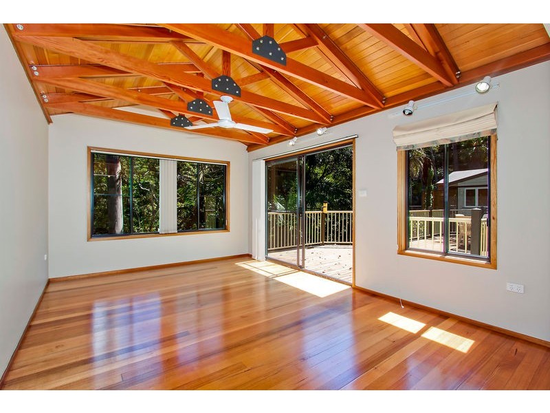 17 Duncan Road, North Avoca NSW 2260