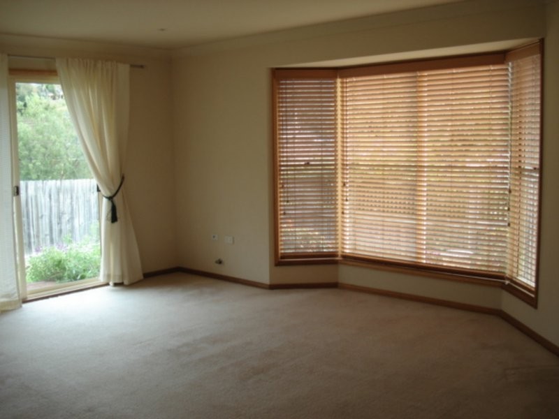 2 Irving Close, Terrigal NSW 2260