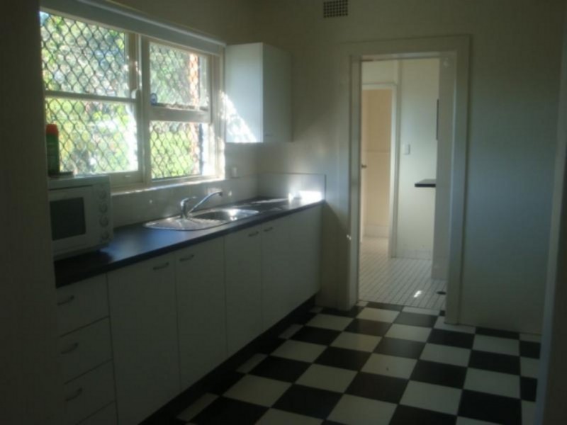 1/34 AULD STREET, Terrigal NSW 2260