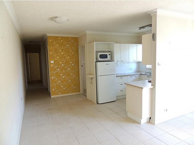 8/21 Barnhill road, Terrigal NSW 2260