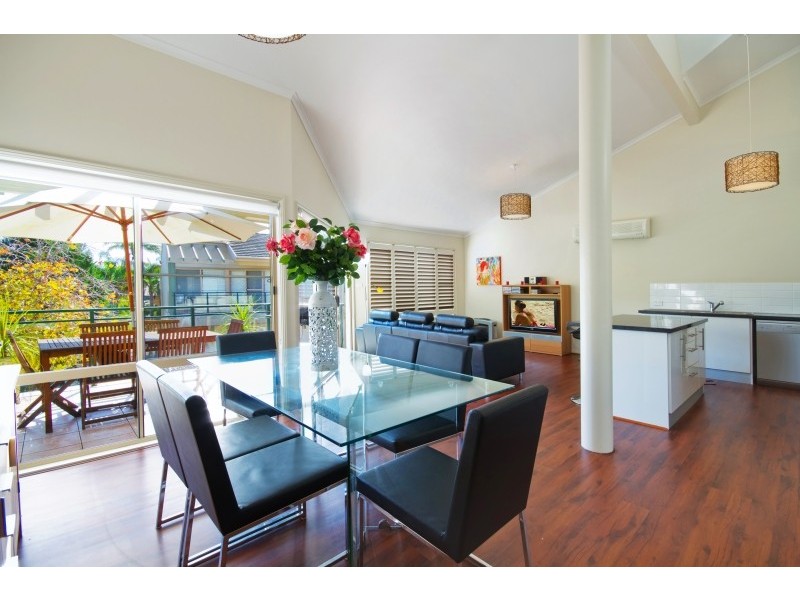 25/4 Karla Avenue, Terrigal NSW 2260