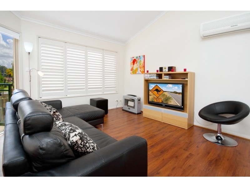 25/4 Karla Avenue, Terrigal NSW 2260