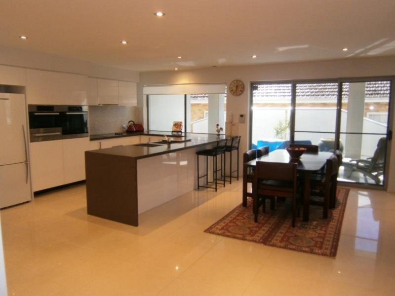 4/17 Masons Pde, Point Frederick NSW 2250