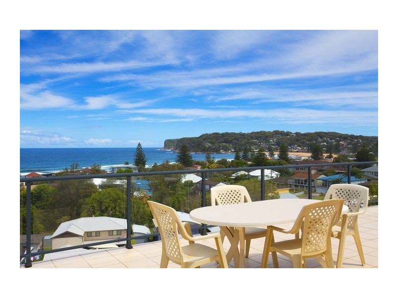 9 Elgata Avenue, North Avoca NSW 2260