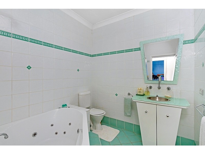 702 The Entrance Road, Wamberal NSW 2260