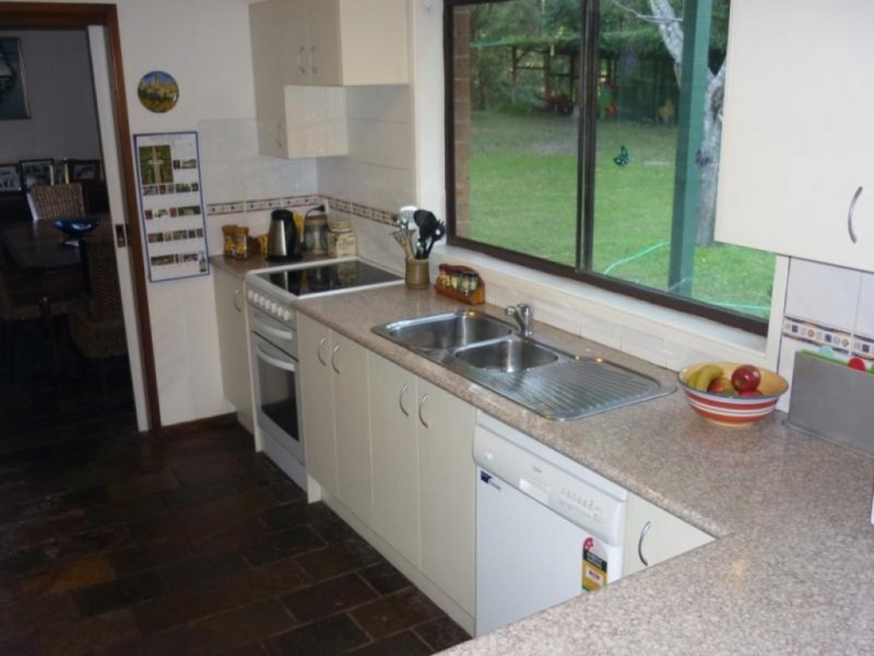 5 Riatta Street, Erina NSW 2250