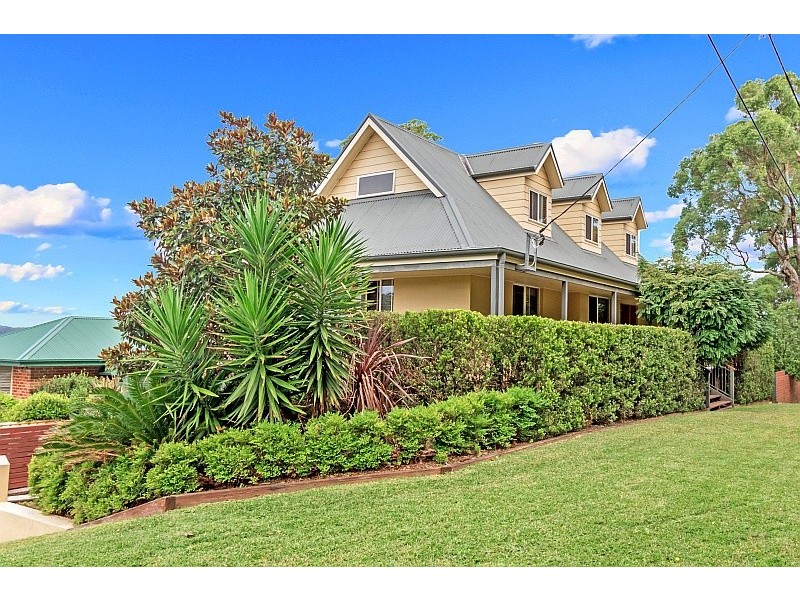 2 Digby Road, Springfield NSW 2250