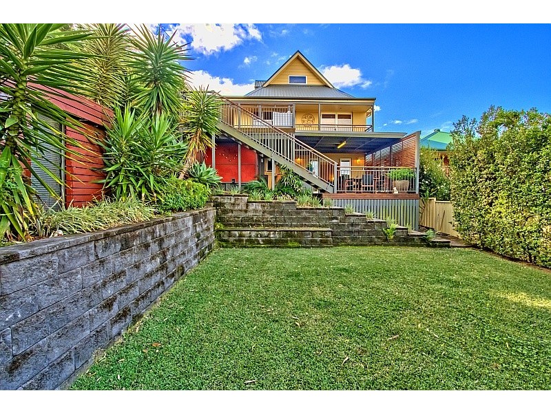 2 Digby Road, Springfield NSW 2250