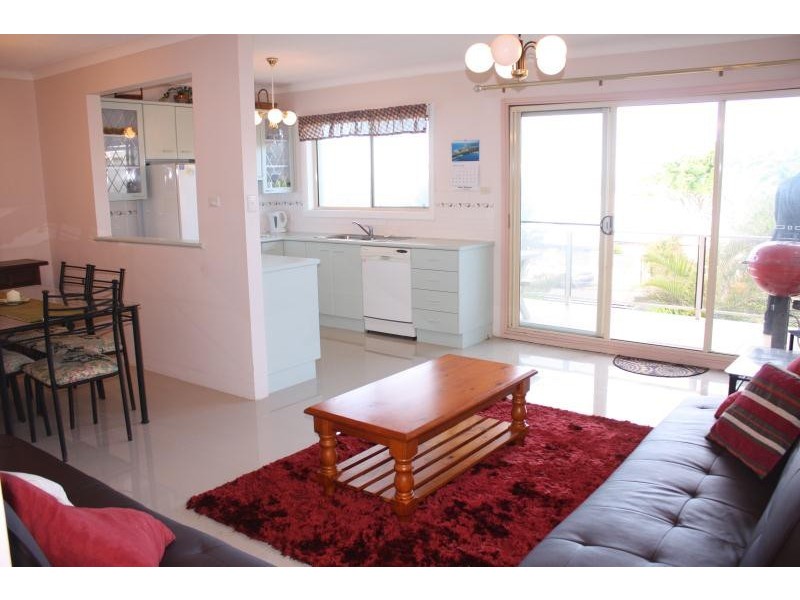 4/15 Barnhill Road, Terrigal NSW 2260