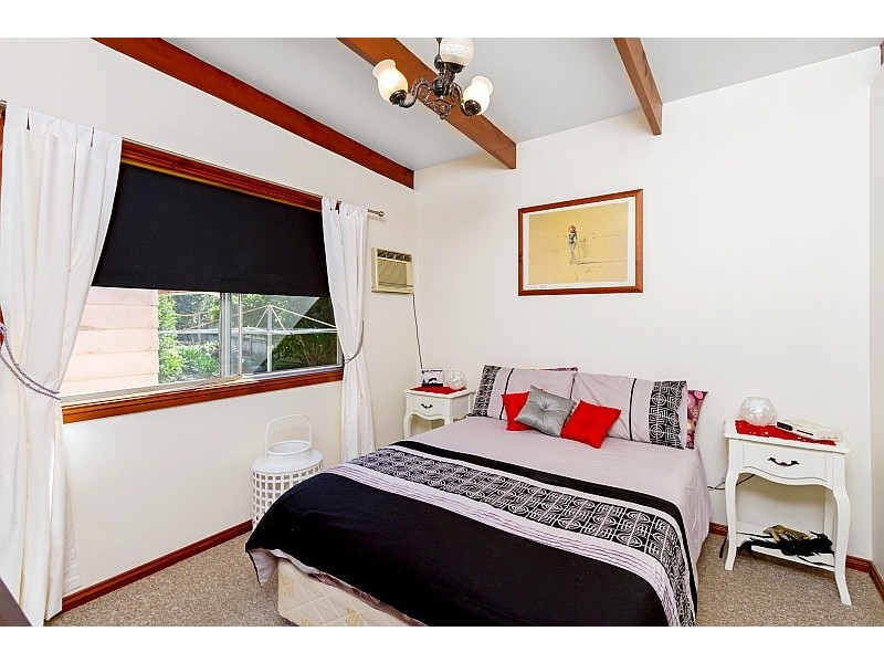 391 Terrigal Drive, Erina NSW 2250