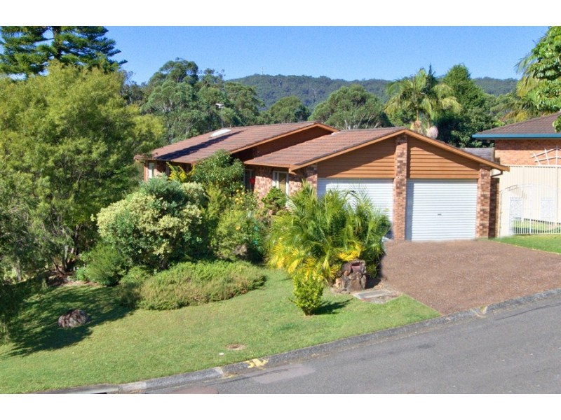 1 Letitia Close, Green Point NSW 2251