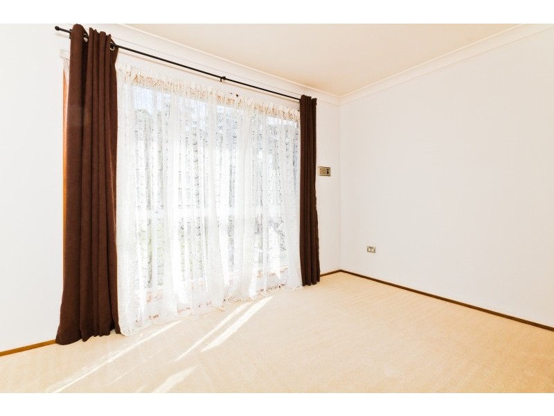 1 Letitia Close, Green Point NSW 2251