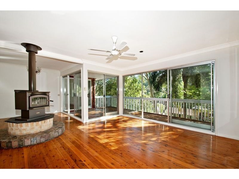 10 Duncan Road, North Avoca NSW 2260