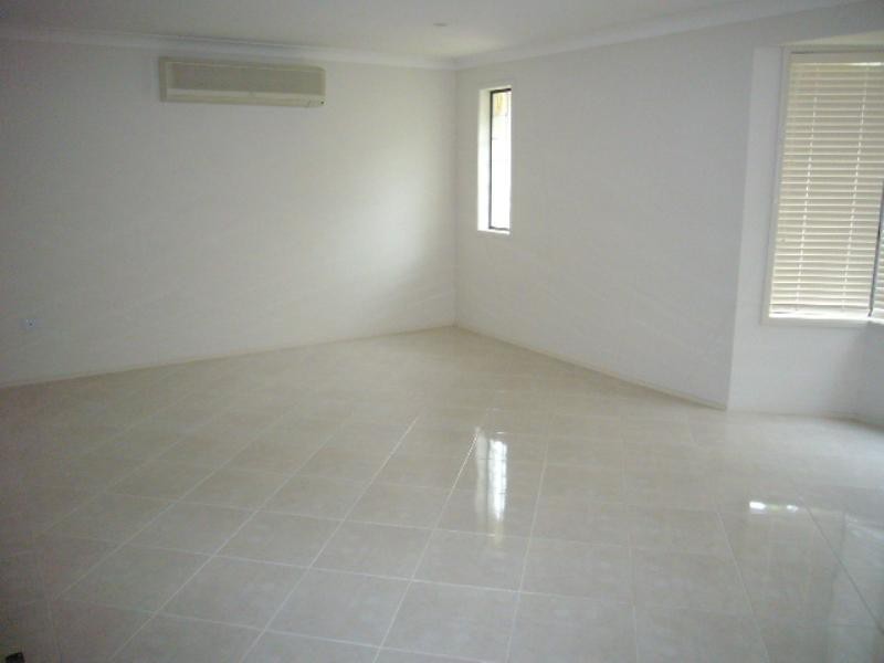 14 Eggling Street, Erina NSW 2250