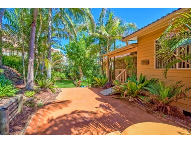 24 Barrington Road, Terrigal NSW 2260