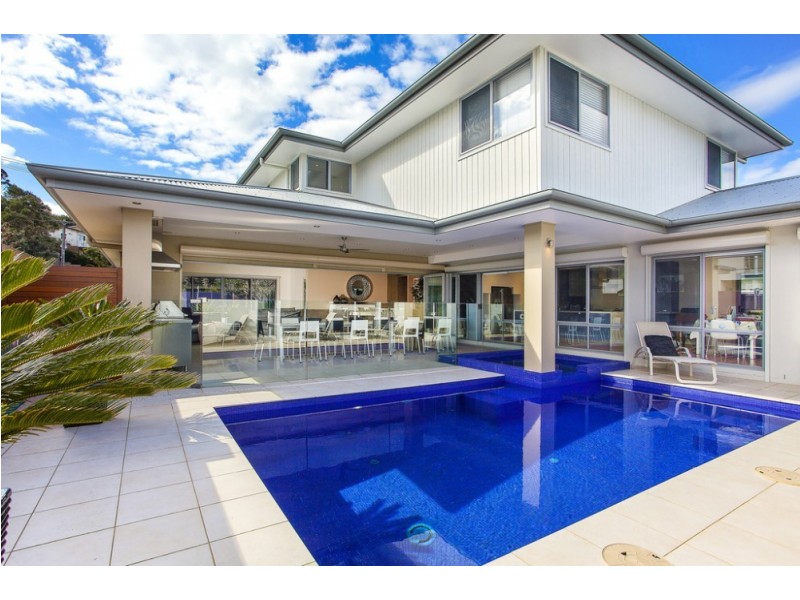 13 View Street, North Avoca NSW 2260